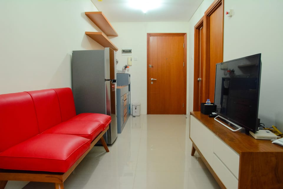 Room | Living area | TV