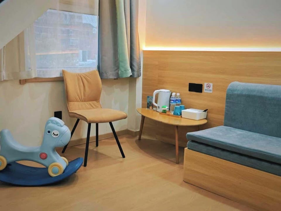 Signature Double Room | Living area