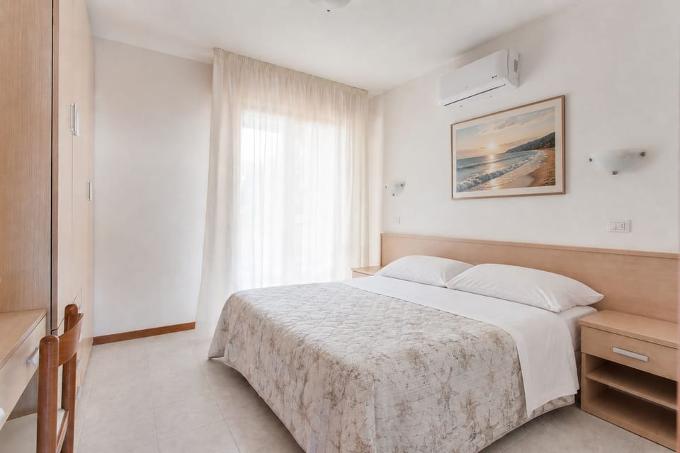 Basic Apartment, 1 Bedroom | In-room safe, desk, iron/ironing board (on request), WiFi (free)