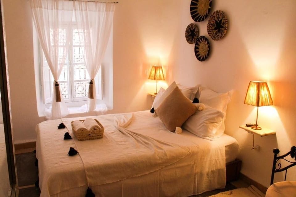 Double Room (Tanger) | Free cribs/infant beds, free WiFi, bed sheets