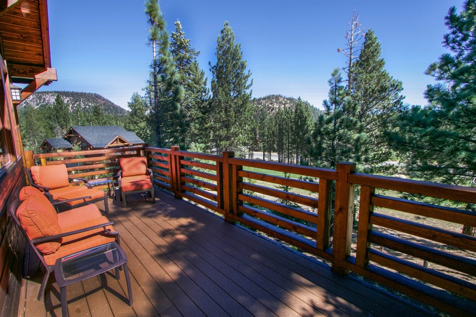 Condo, 5 Bedrooms | Balcony