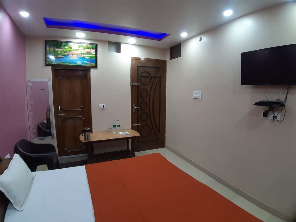 Deluxe Double Room | Free WiFi, bed sheets