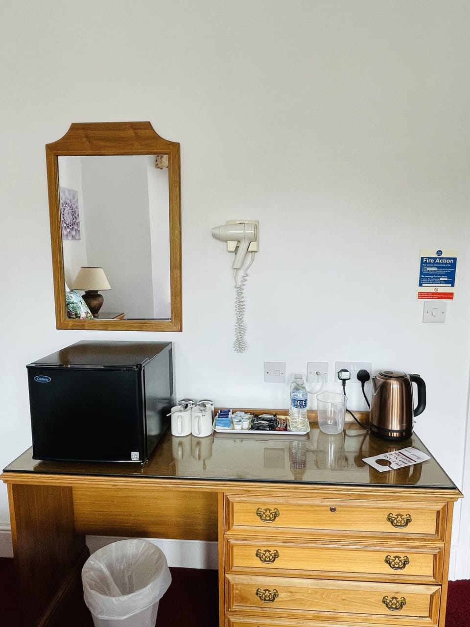 King Room with Balcony | Desk, soundproofing, iron/ironing board, free WiFi