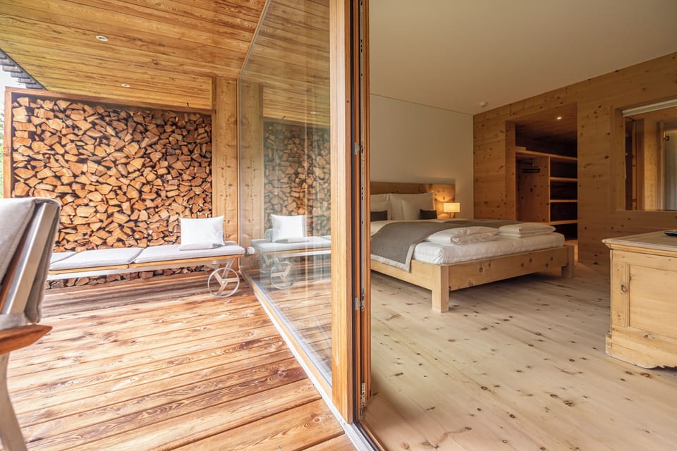Suite, Terrace, Garden Area | Room amenity