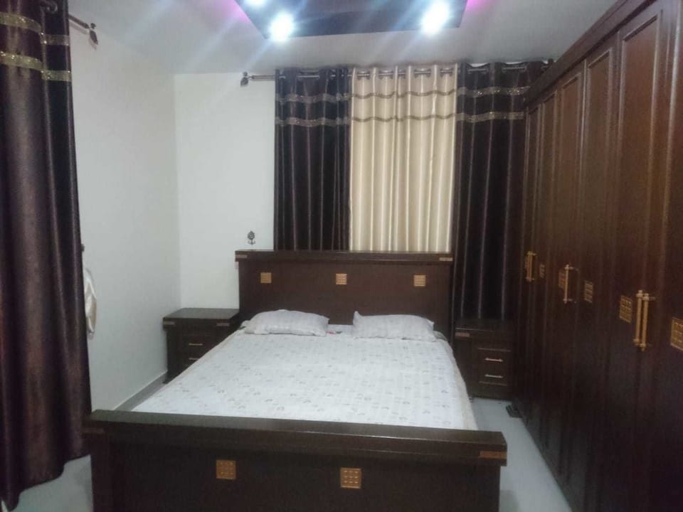 Apartment, 2 Bedrooms, Terrace | 2 bedrooms, blackout drapes, free WiFi