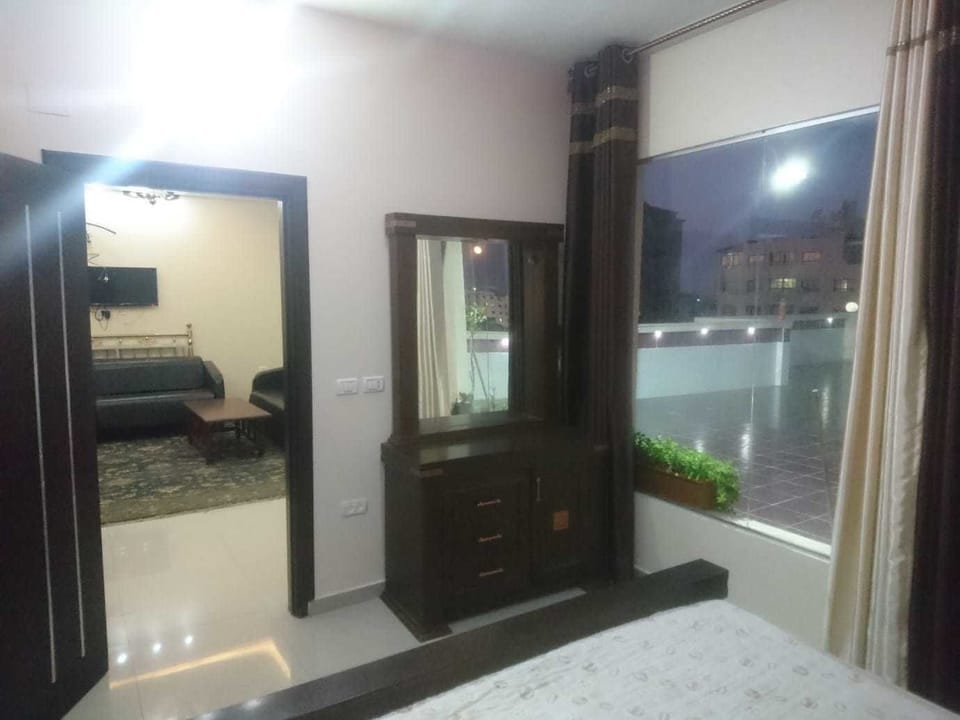 Apartment, 2 Bedrooms, Terrace | 2 bedrooms, blackout drapes, free WiFi