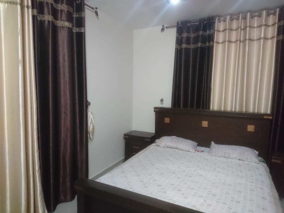 Apartment, 2 Bedrooms, Terrace | 2 bedrooms, blackout drapes, free WiFi