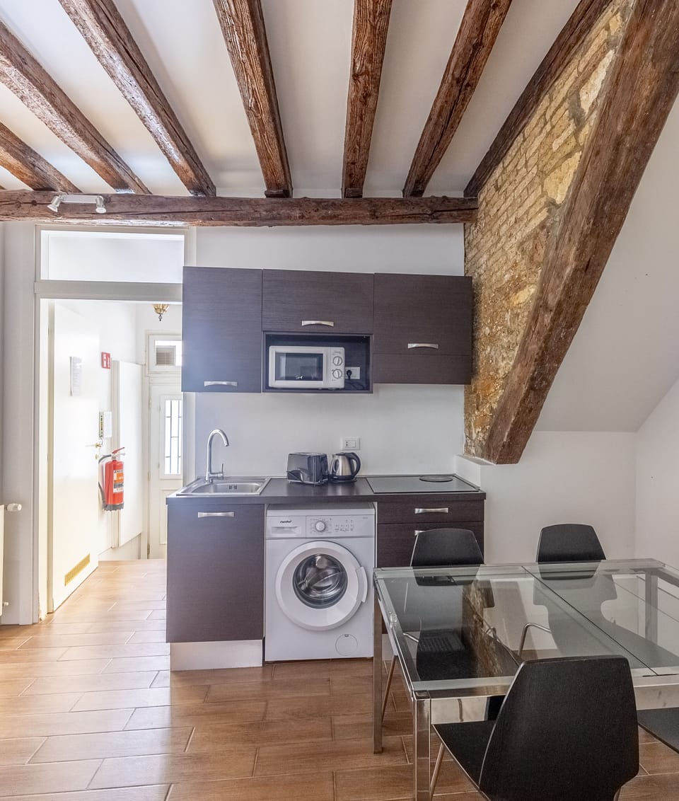 Comfort Apartment, 1 Bedroom | Private kitchen | Full-size fridge, microwave, stovetop, espresso maker