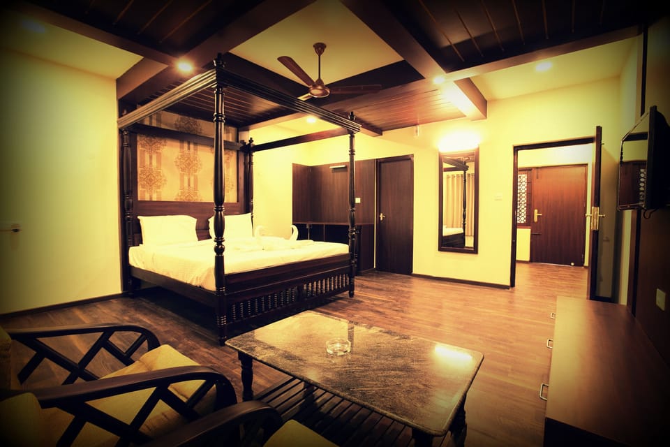 1 bedroom, blackout drapes, bed sheets
