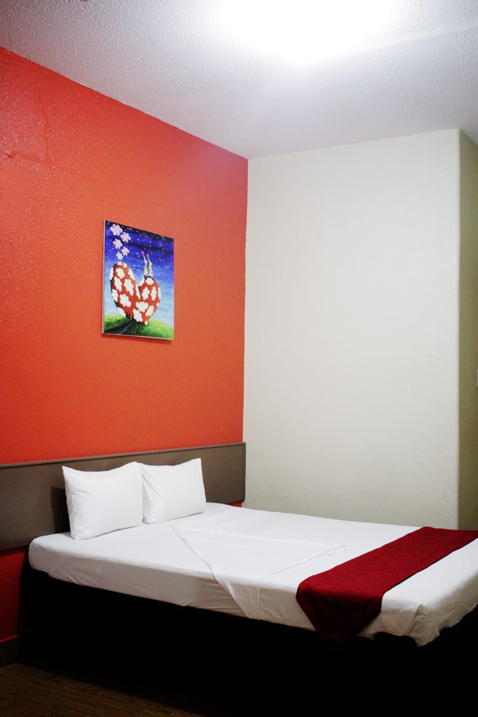 Standard Studio Room | Free WiFi, bed sheets