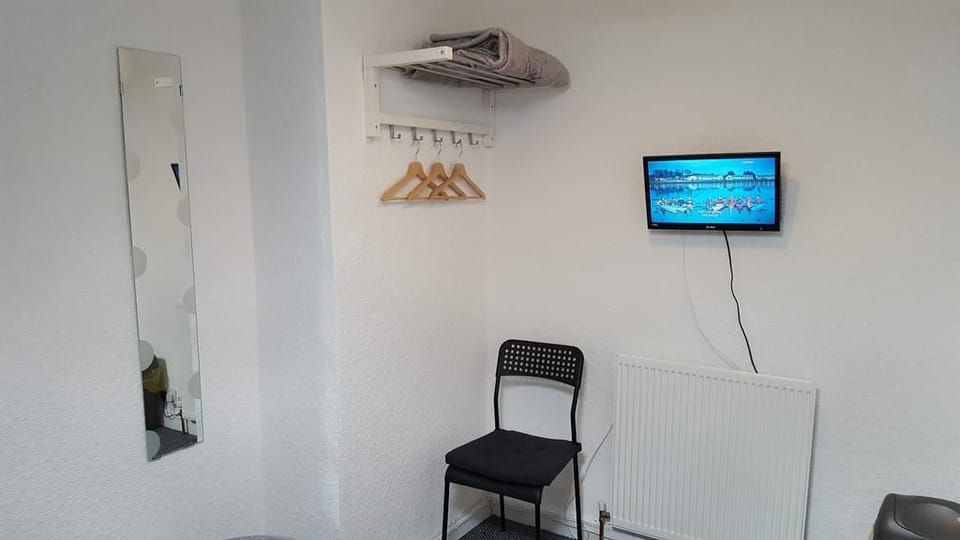 Basic Single Room (Small) | Room amenity