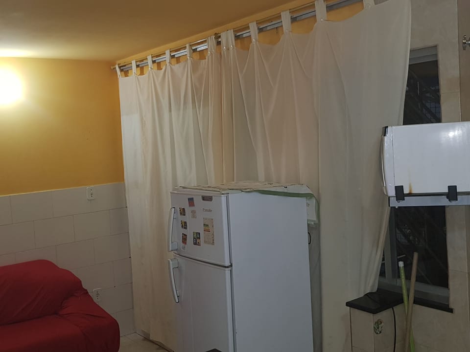 Traditional Apartment, Multiple Beds, Kitchenette | Room amenity