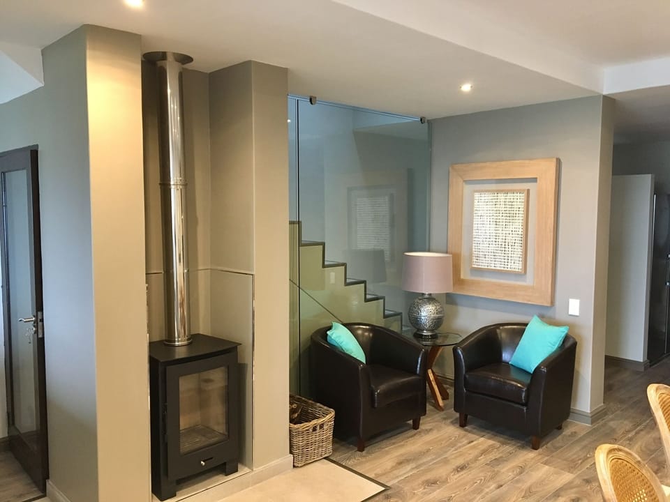 Luxury Apartment, Multiple Beds, Non Smoking | Living area | 120-cm flat-screen TV with premium channels, TV, fireplace