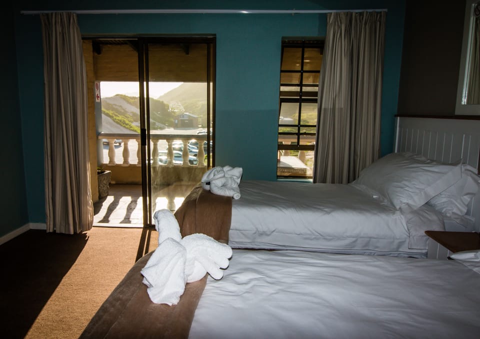 In-room safe, blackout drapes, soundproofing, free WiFi