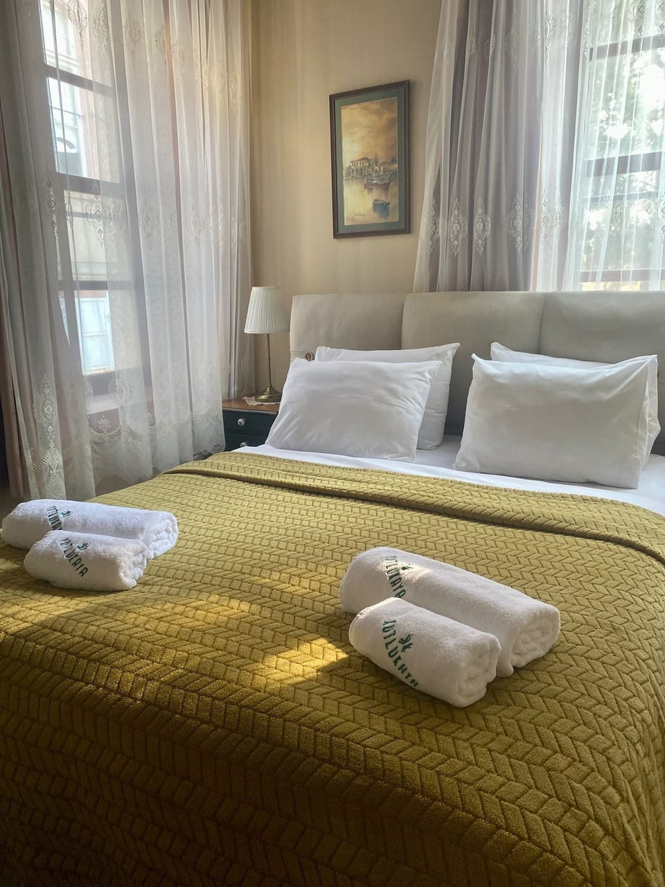 Standard Room | Premium bedding, down comforters, minibar, individually decorated
