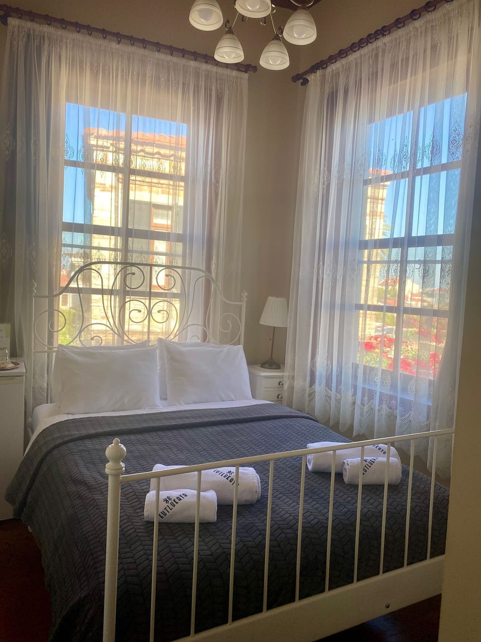 Standard Room | Premium bedding, down comforters, minibar, individually decorated