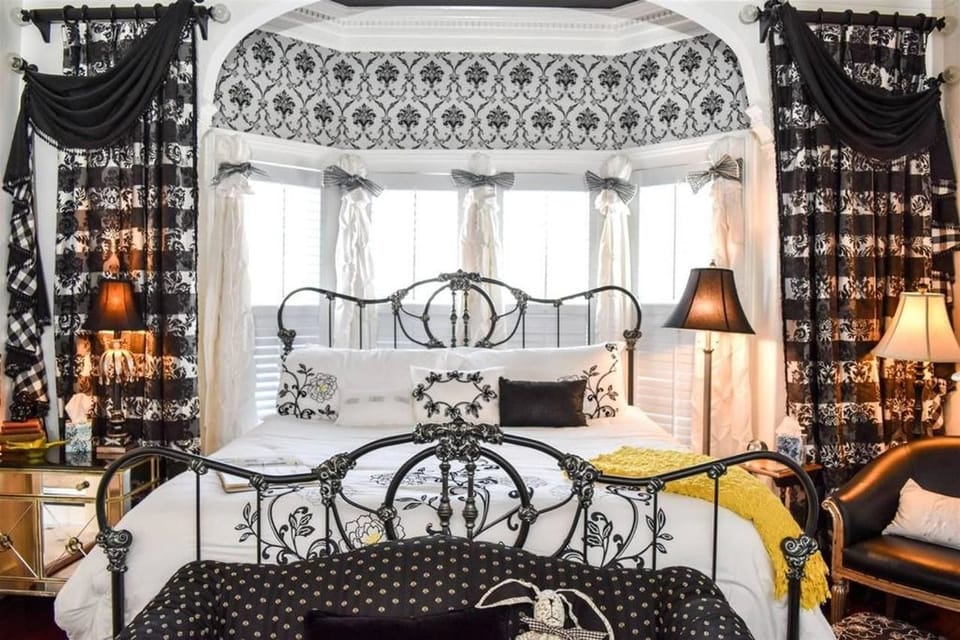 Sawyer Scott Room | Individually decorated, individually furnished, iron/ironing board