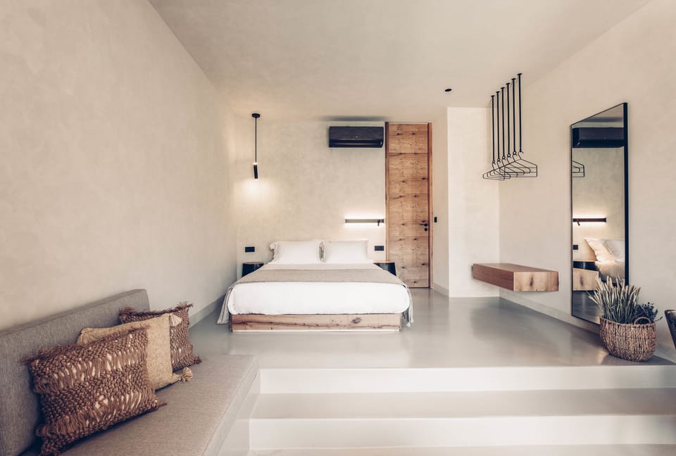 Junior Retreat with private pool & mountain view | Premium bedding, minibar, in-room safe, individually decorated