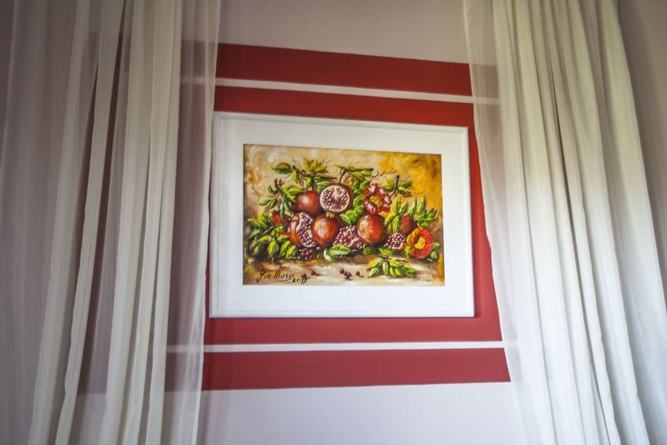 Double Room, 1 Queen Bed, Non Smoking (Melograno) | Room amenity
