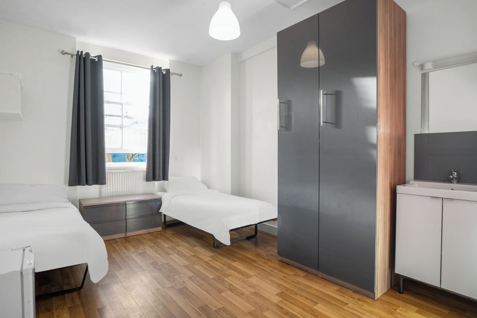 Desk, free WiFi, bed sheets