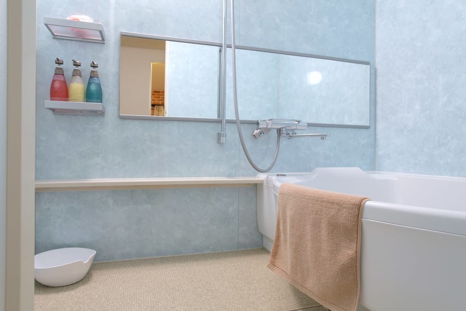 Double Room, Smoking | Deep soaking bathtub