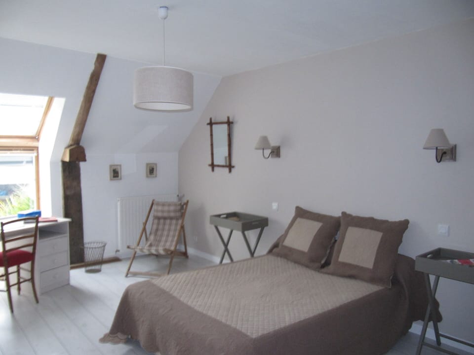 Comfort Double Room | Premium bedding, individually decorated, individually furnished, desk