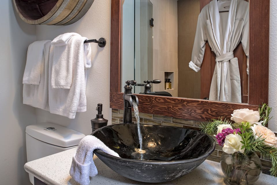 Bathrobes, towels