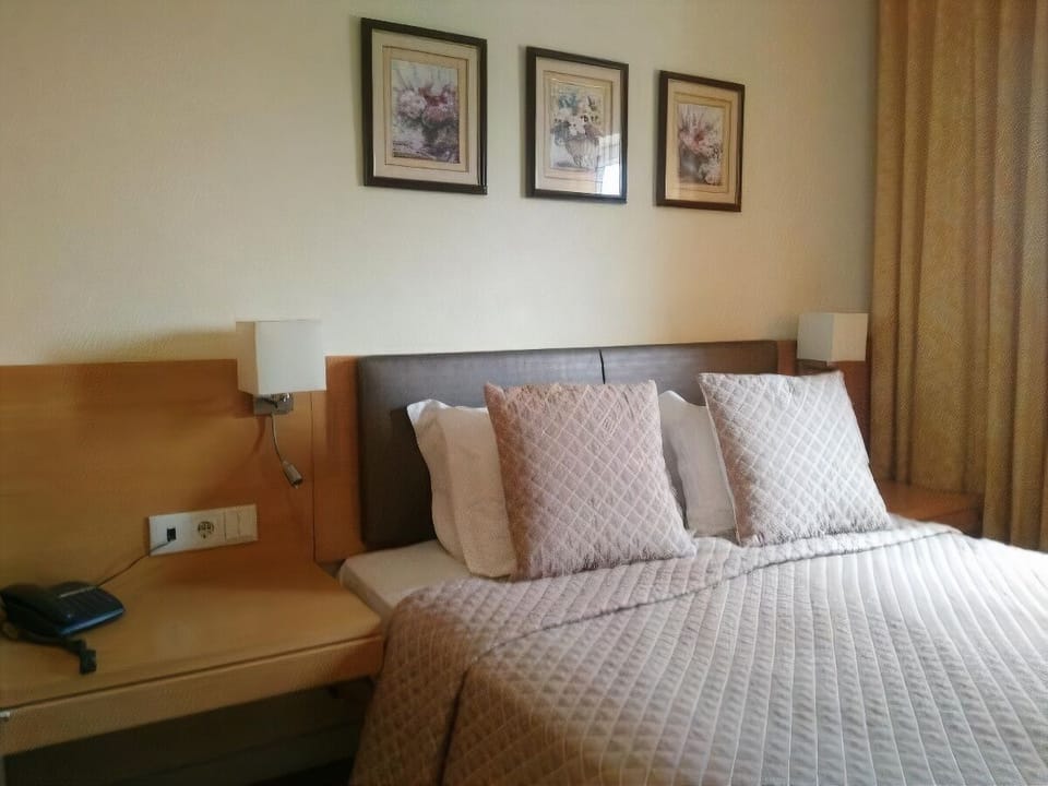 Comfort Double Room | Premium bedding, Select Comfort beds, minibar, individually decorated