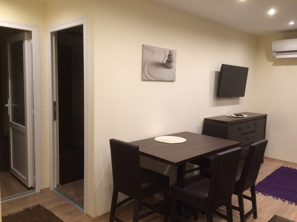Apartment, 2 Bedrooms (Bella) | Living room | Flat-screen TV