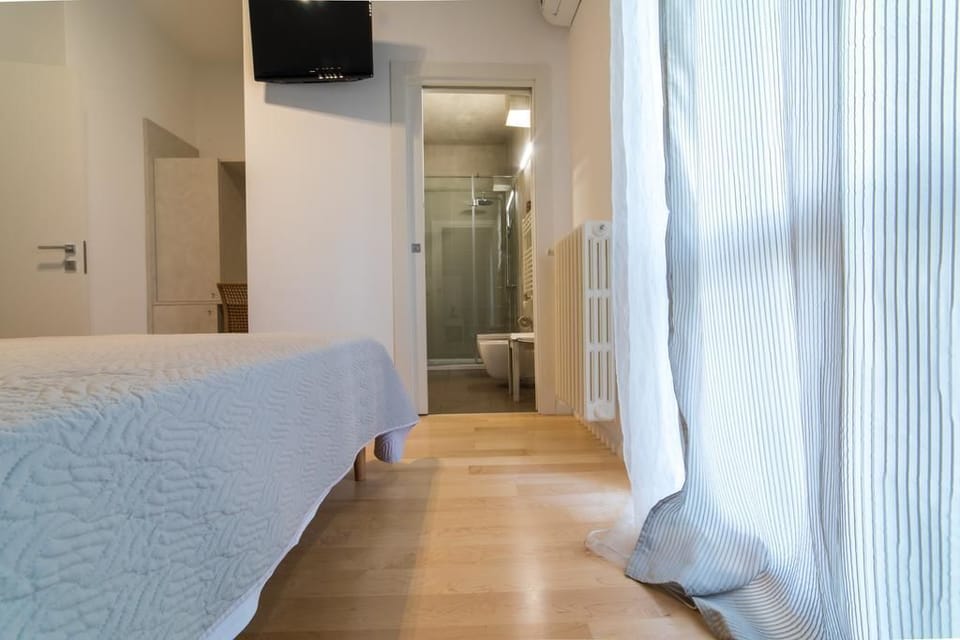 Family Double Room, Garden View | Desk, free WiFi, bed sheets