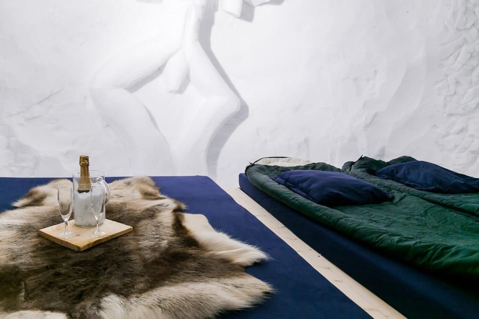 Individually decorated, individually furnished, bed sheets