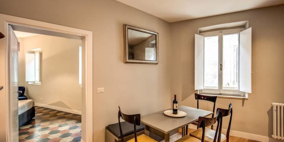 Apartment, 2 Bedrooms | In-room dining
