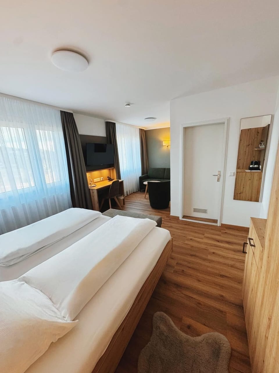 Premium Double Room | In-room safe, individually decorated, desk, laptop workspace
