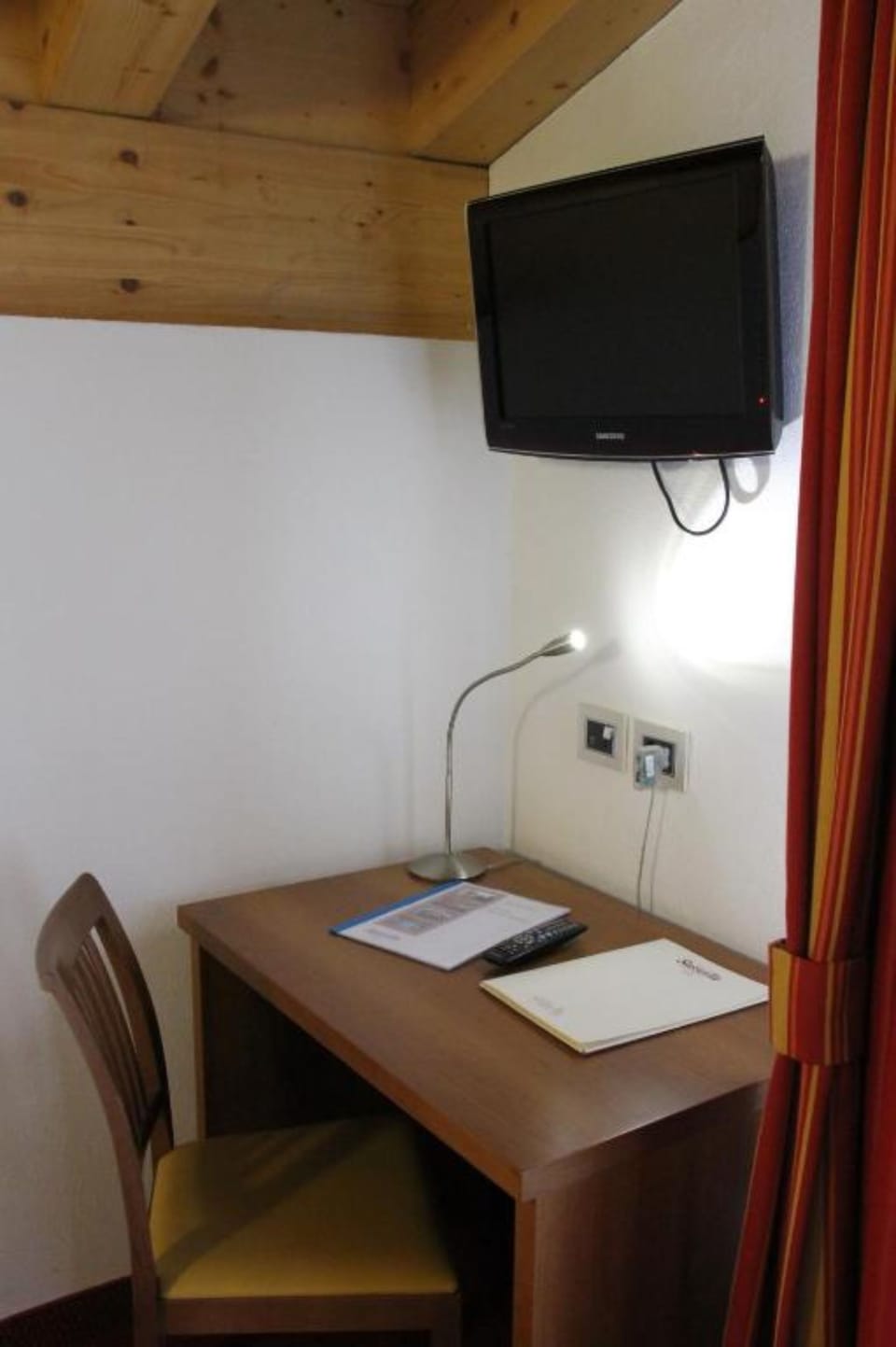 Superior Double Room, Mountain View (Free Access Wellness Centre) | Premium bedding, down comforters, minibar, in-room safe