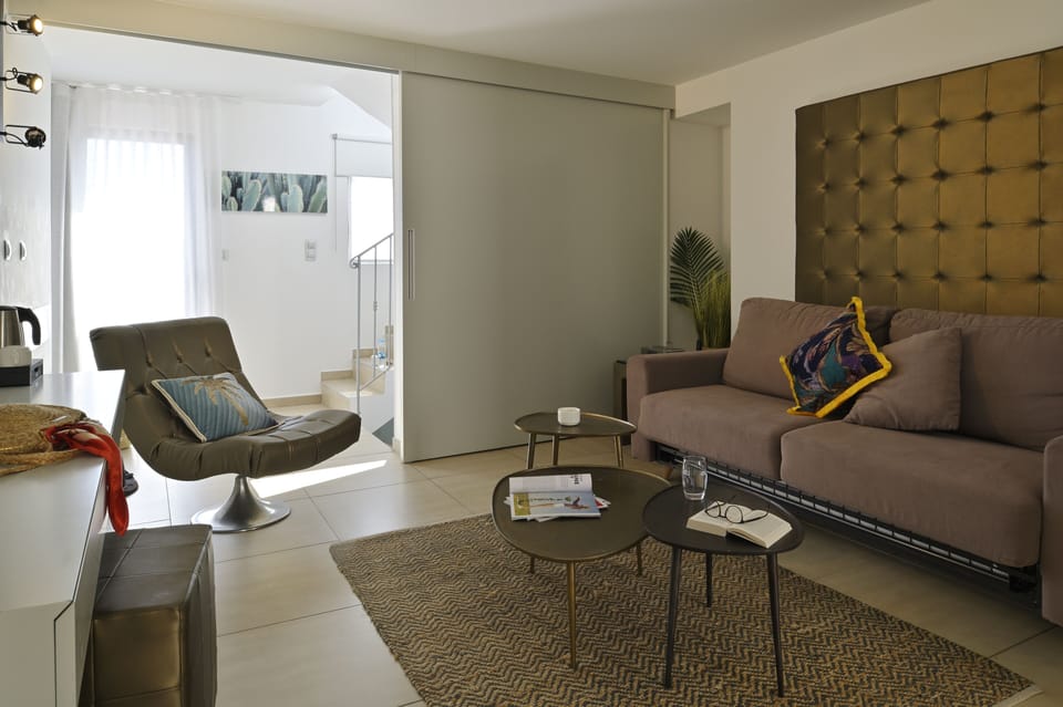 Duplex, 1 Bedroom, 2 Bathrooms, Sea View (Privilège) | Beach/ocean view