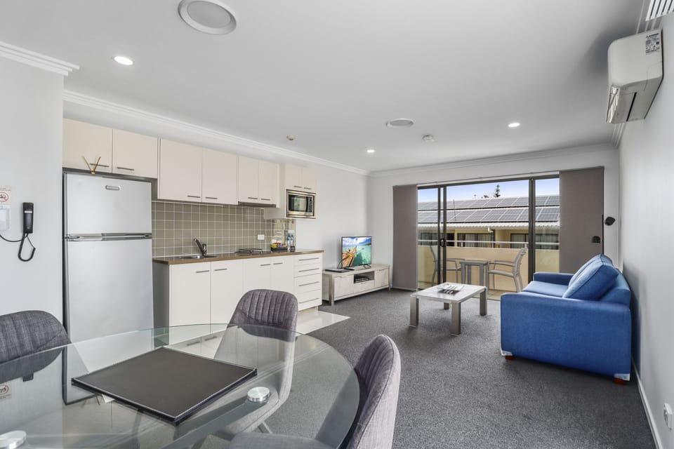Standard Apartment, 1 Bedroom, Non Smoking, Kitchenette (Spa) | In-room safe, iron/ironing board, WiFi (free), individually decorated