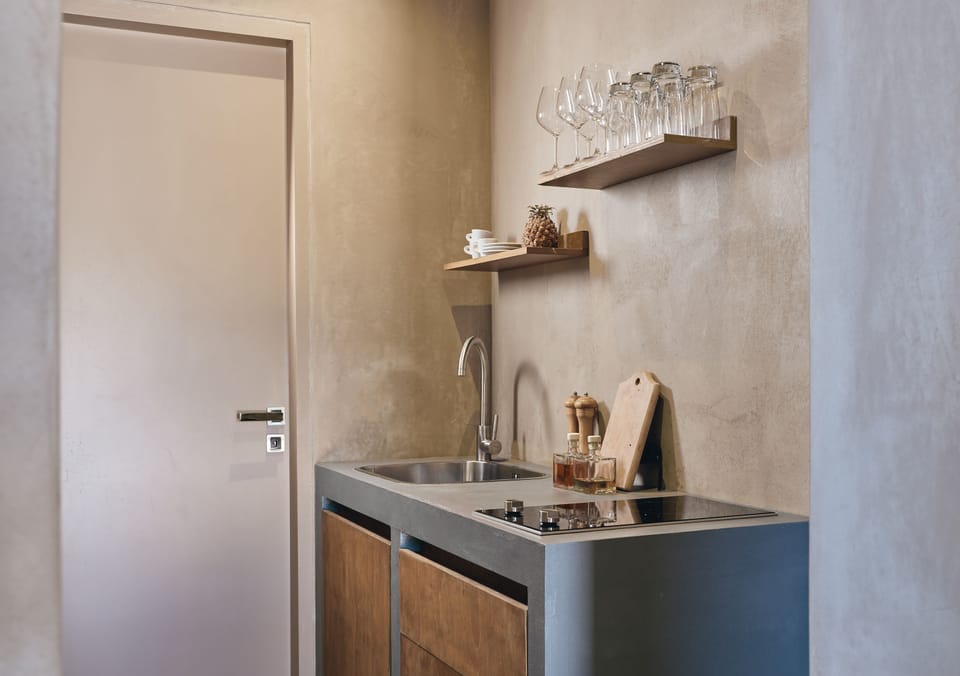 Private kitchenette