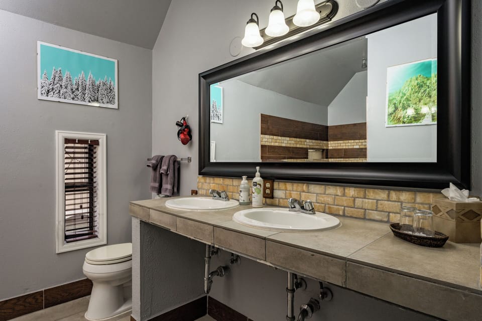 Queen Anne Bed And Breakfast Bed and Breakfast in Denver