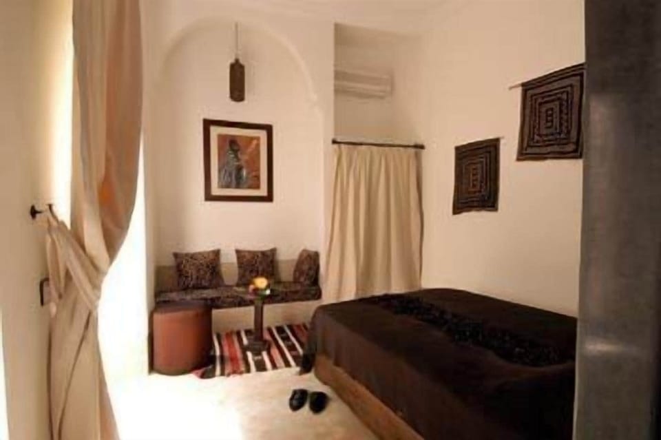 Double Room (Cheikh) | In-room safe, individually decorated, individually furnished