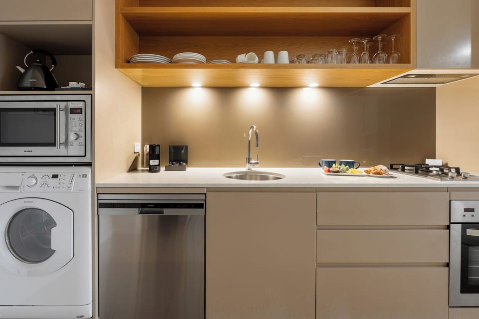 Villa 2 Bedroom with Golf View, Free Parking and WIFI | Private kitchen | Espresso maker, coffee/tea maker
