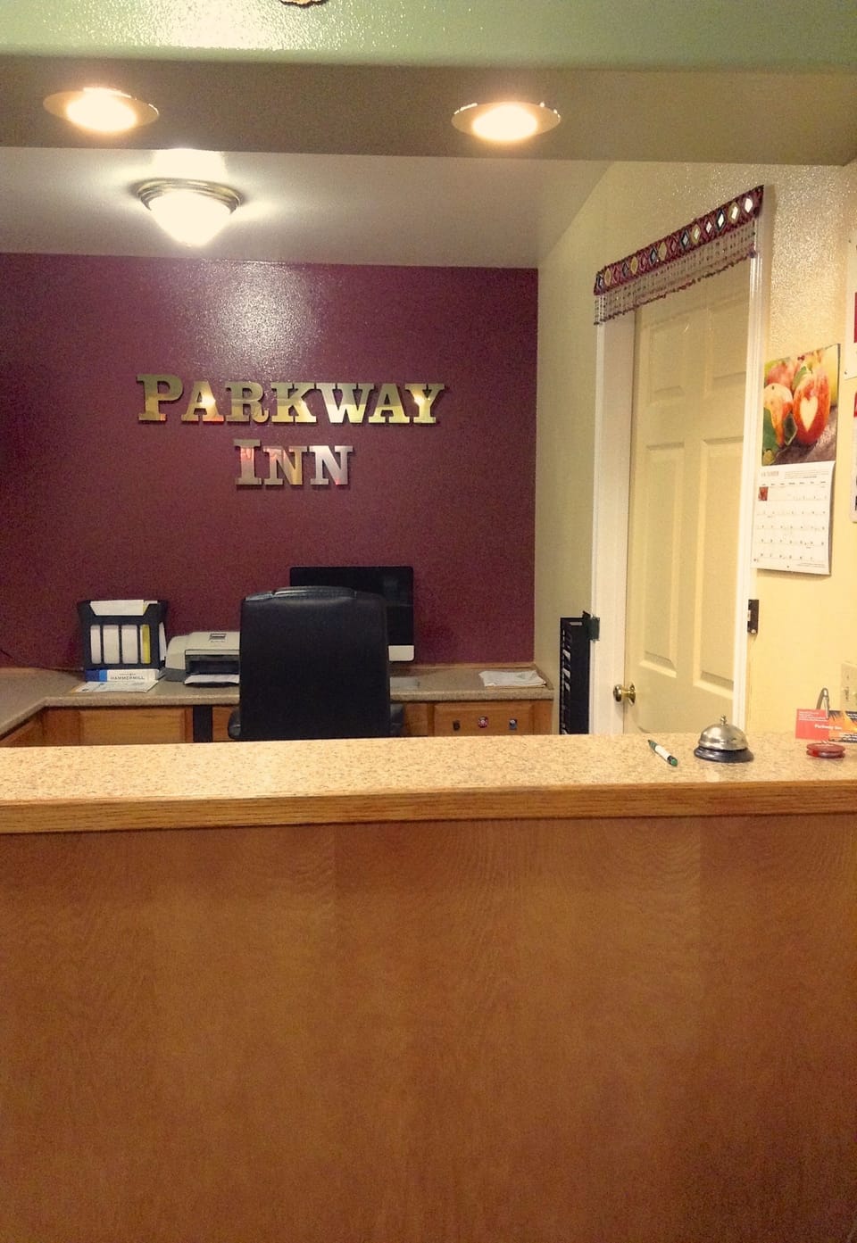 Parkway Inn Eugene Motel in Eugene