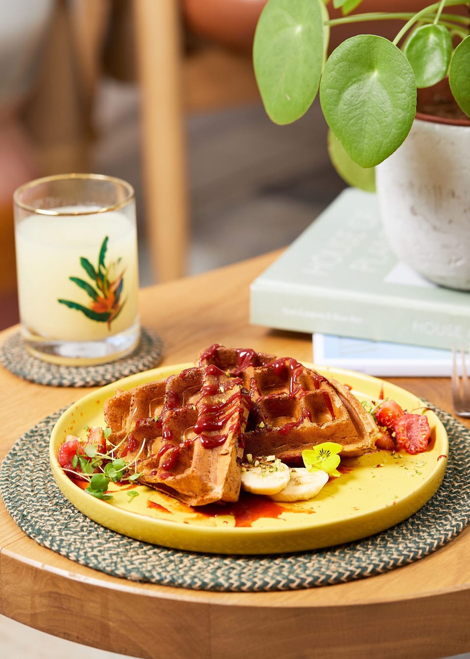 Daily full breakfast for a fee
