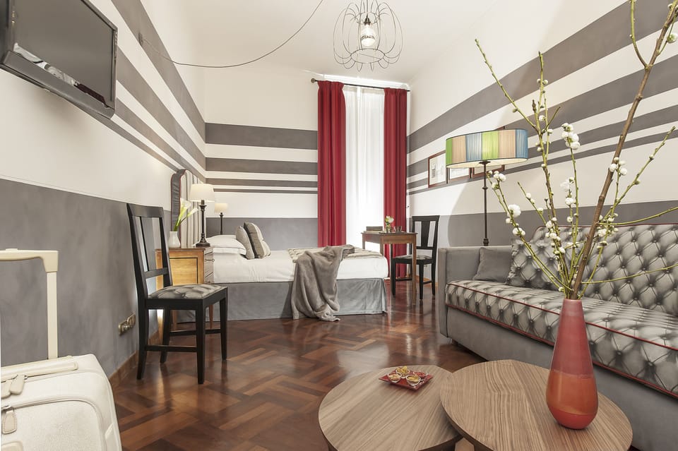 Comfort Double Room | Premium bedding, desk, iron/ironing board, free WiFi
