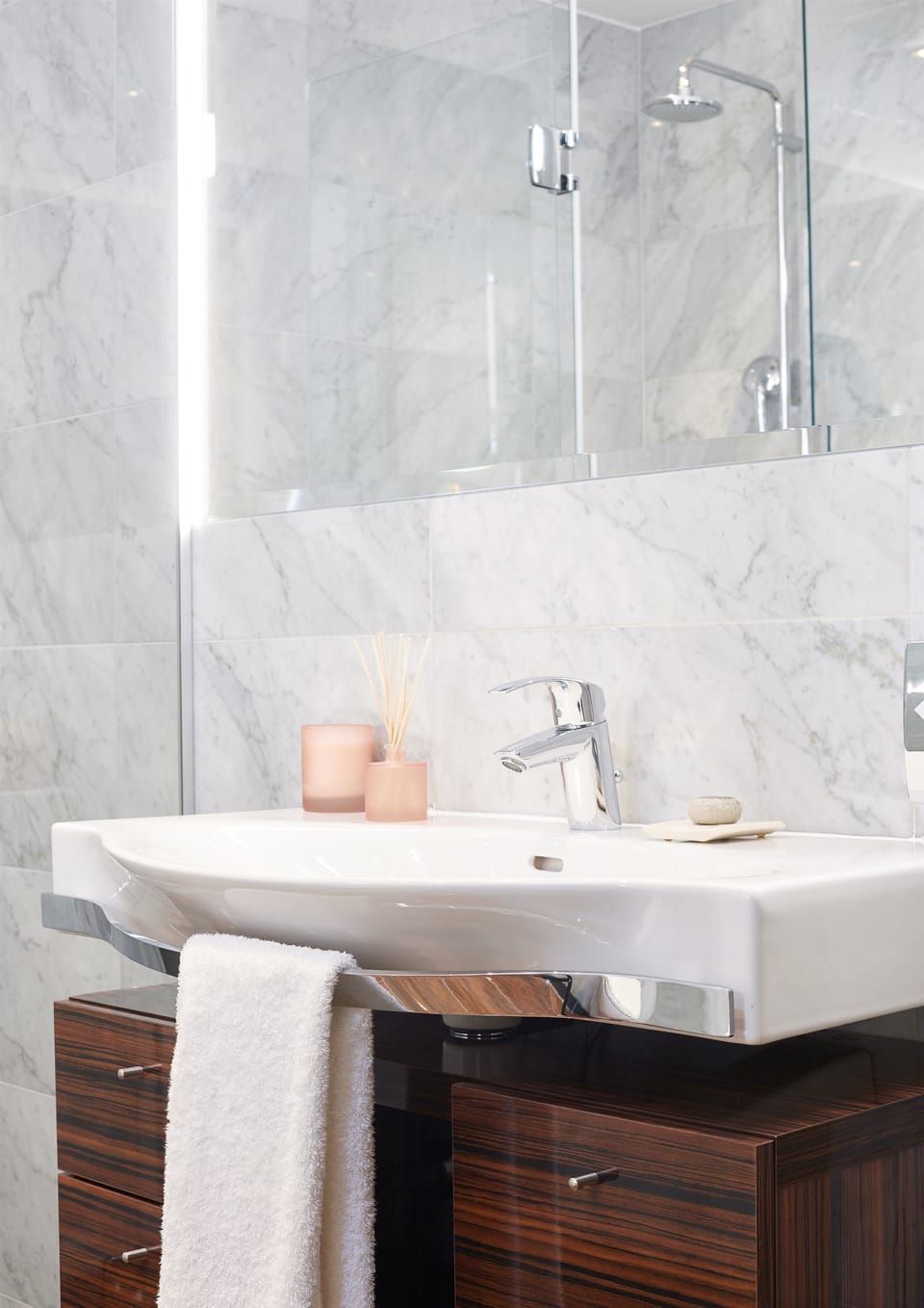 Shower, eco-friendly toiletries, hair dryer, towels