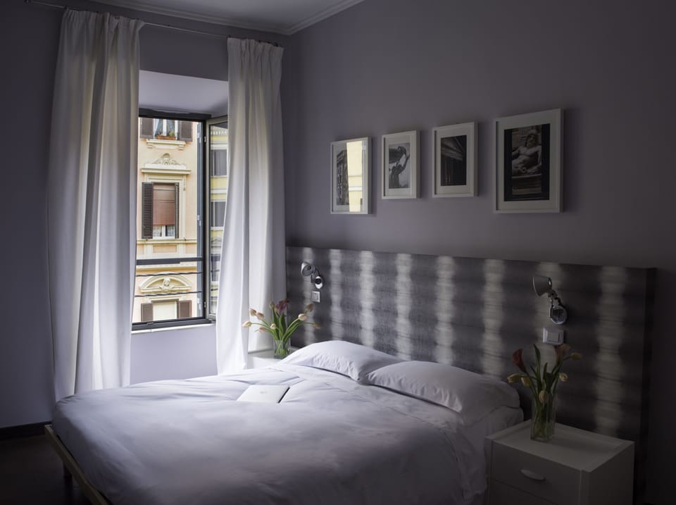 1 bedroom, premium bedding, minibar, in-room safe