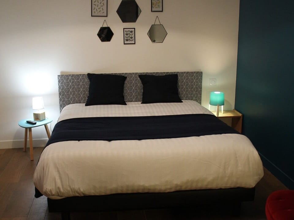 Comfort Double Room, Private Bathroom | 1 bedroom