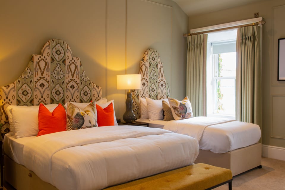 Superior Triple Room | Egyptian cotton sheets, premium bedding, desk, blackout drapes