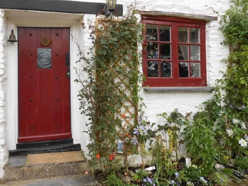 Cottage | Front of property