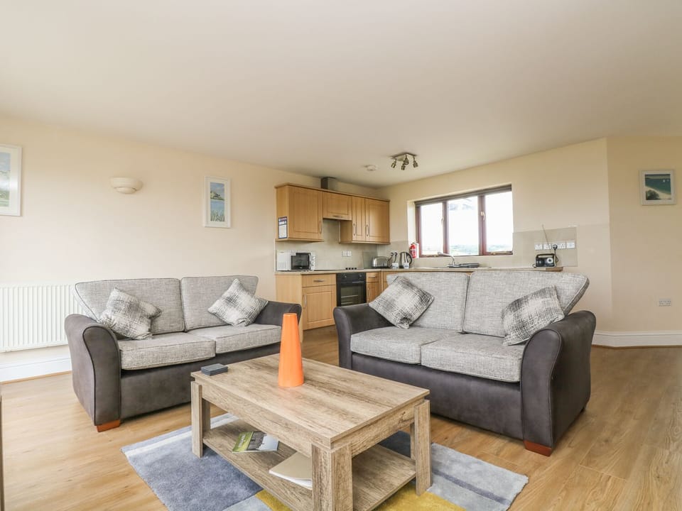 Cottage | Living room | TV