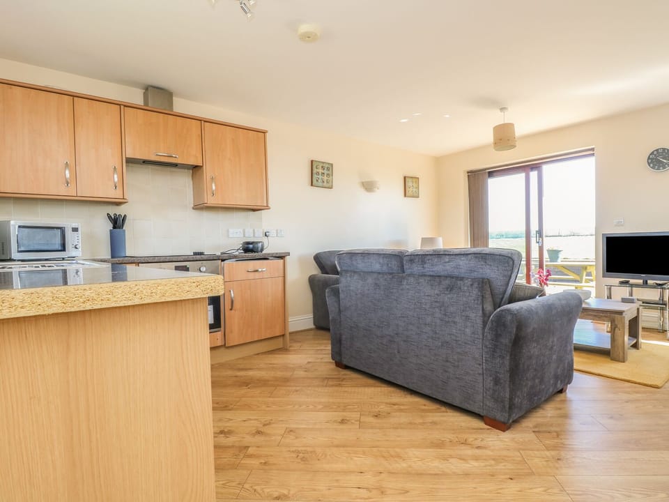 Cottage | Living room | TV